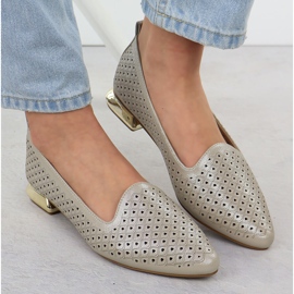 Zapatos de mujer en un tacón decorativo abierta beige Potocki SZ12574 6