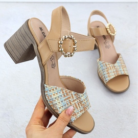 Sandalias de mujeres en el pilar de las trenzas beige M. Daszyński MR24125-4 1