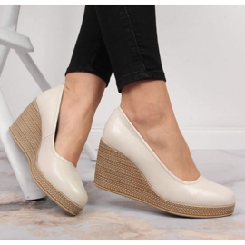 Bombas en la cuña Filippo W PAW339C beige 10