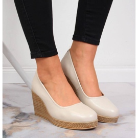 Bombas en la cuña Filippo W PAW339C beige 12