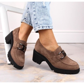Tacones de ante con cadena Vinceza W JAN177B marrón 12