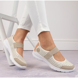 Zapatos cómodos calados Rieker W RKR575A, beige 30