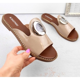 M.Daszyński W SAN34 pantuflas de charol beige 11