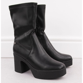 Botas en el poste de Goe en MM2N4047 INT2056 negro 9