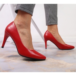 Salón rojo Sergio Leone stiletto 5