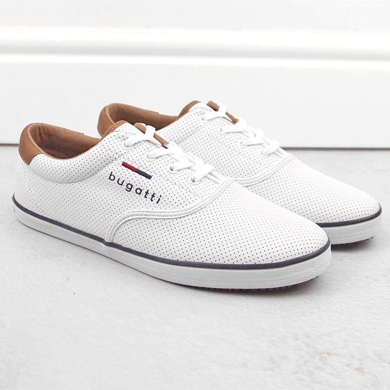 Deportivas hombre blancas cómodas Bugatti NN153418 blanco 1
