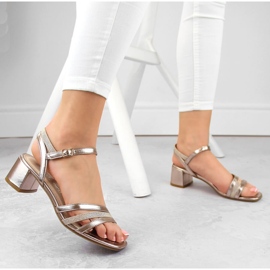 Sandalias mujer tacón charol dorado Sergio Leone SK046 3
