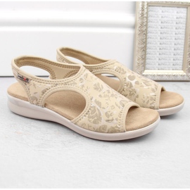 Evento Sandalias slip-on cómodas de mujer beige Unisoft 7196 3