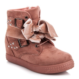 Zapatillas deportivas con lazos rosado 1 Zapatillas deportivas con lazos rosado 1