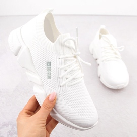 Deportivas mujer cómodas blancas Big Star JJ274268 blanco 1