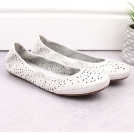 Zapatos cómodos de piel calados Rieker W RKR649, blanco 32