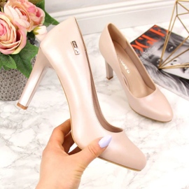Bombas en la publicación Sergio Leone SK3W beige 11
