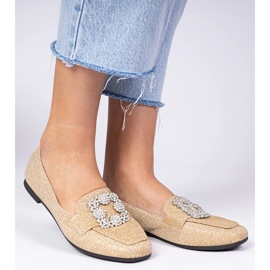 Mocasines dorados con circones 4