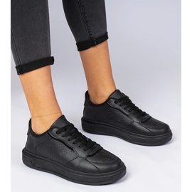 Zapatillas de deporte de deportes negros de eco -leather 1