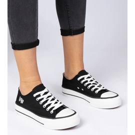 Zapatillas clásicas negras de mujer. negro 2