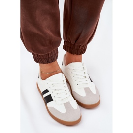 Zapatillas de deporte para mujeres bajas con cuero ecológico blanco 5