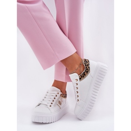 Zapatos deportivos femeninos en la plataforma con estampado de leopardo de leopardo de cuero ecológico blanco 5