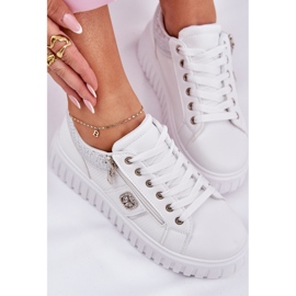 Zapatos deportivos femeninos en la plataforma con cuero ecológico blanco 8
