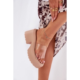 Chanclas transparentes para mujeres en la plataforma y tacones enormes beige 5