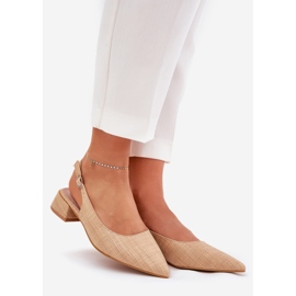 Sandalias trenzadas para mujeres con un delicado talón beige 6