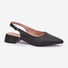 Sandalias trenzadas para mujeres con un delicado tacón negro 4