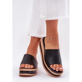 Zapatillas clásicas de mujeres en la plataforma y cuñas negras negro 2