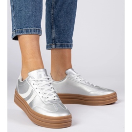 Zapatillas de zapatillas de deporte deportivo para mujeres en la plataforma 2