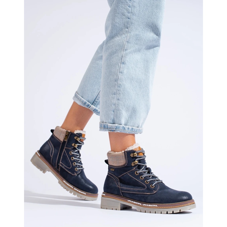 Botas de mujer azul marino. 2