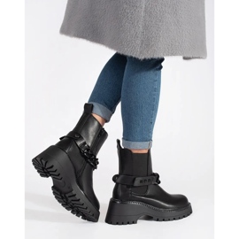 Botines Chelsea de mujer con cadena negro 3