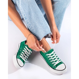 Zapatillas clásicas de mujer verdes. 2