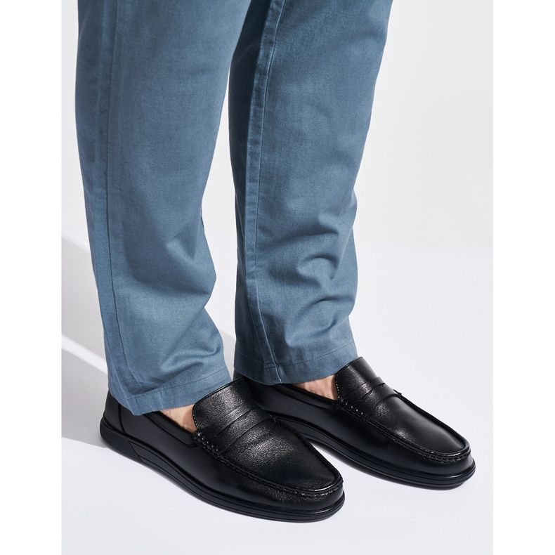 Mocasines negros sin cordones para hombre 2 Mocasines negros sin cordones para hombre 2