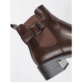 Botas Chelsea de mujer marrones con hebilla y tacón alto marrón 2
