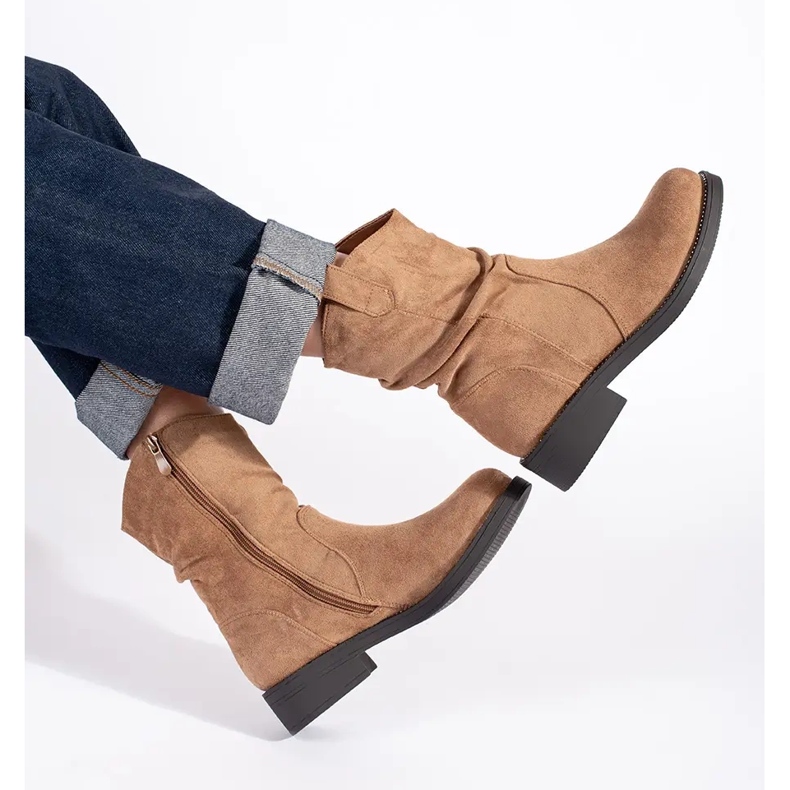 Botas cowboy mujer ante beige oscuro 1