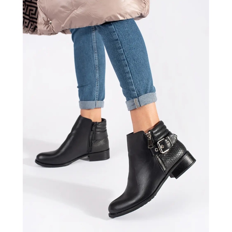 Botas Chelsea de mujer negras con tacón plano negro 1