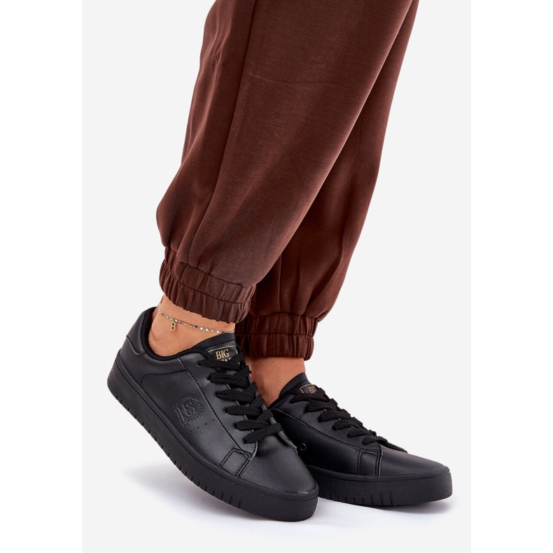 Zapatillas de deporte de mujer baja con cuero eco big star nn274576 negro 1