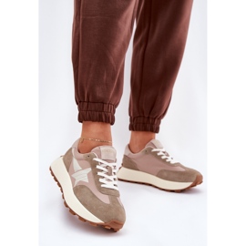 Zapatos deportivos de gamuza para mujeres en el Vinceza 66720 beige 2 Zapatos deportivos de gamuza para mujeres en el Vinceza 66720 beige 2