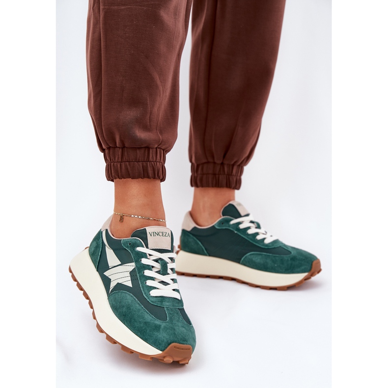 Zapatos deportivos de gamuza para mujeres en la plataforma Vinceza 66720 verde 2 Zapatos deportivos de gamuza para mujeres en la plataforma Vinceza 66720 verde 2