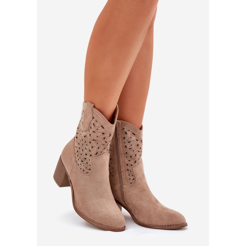 Botas de Openwork Tisos altos para mujeres S.Barski Hy51-125 beige 1 Botas de Openwork Tisos altos para mujeres S.Barski Hy51-125 beige 1