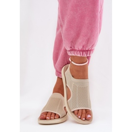 Sandalias deportivas femeninas beige 3