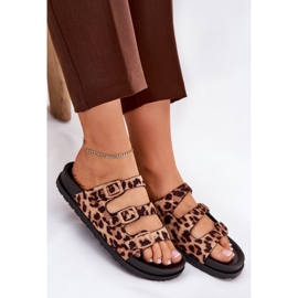 Chanclas para mujeres con rayas y hebilla con estampado de leopardo marrón 7