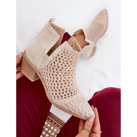 Tacones altos de las mujeres con recortes y trenzas beige brillantes 9