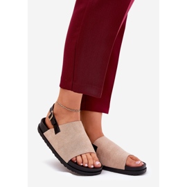 Sandalias para mujeres con gamuza ecológica en la plataforma beige 1 Sandalias para mujeres con gamuza ecológica en la plataforma beige 1