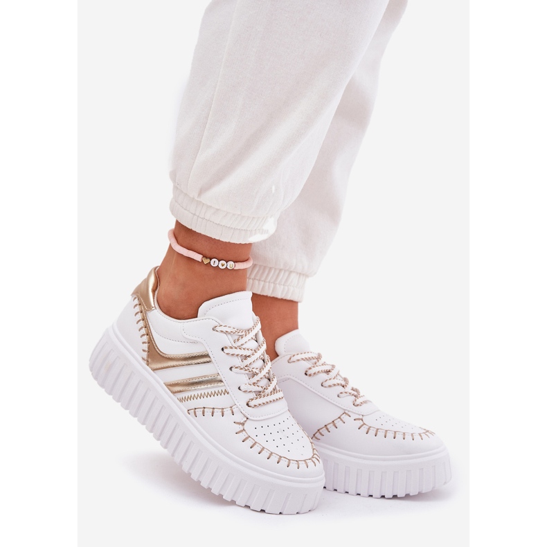 Zapatillas para mujeres en la plataforma de oro dorado 1