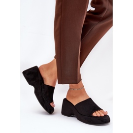 Zapatillas para mujeres de gamuza ecológica en la plataforma y cuñas negras negro 3
