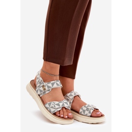 Sandalias de material para mujeres en la plataforma beige 1