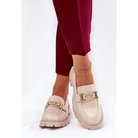 Mocasines para mujeres con beige de cuero ecológico 2