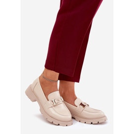 Mocasines para mujeres con beige de cuero ecológico 1