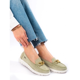 Cómodos mocasines de mujer en la plataforma verde Shelovet 1