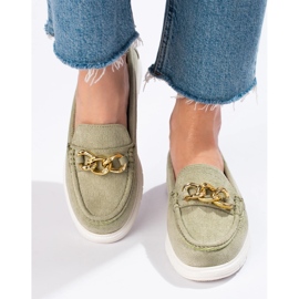 Cómodos mocasines de mujer en la plataforma verde Shelovet 2