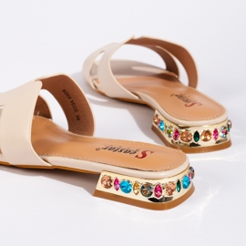 Chanclas planas de mujer beige 2 Chanclas planas de mujer beige 2